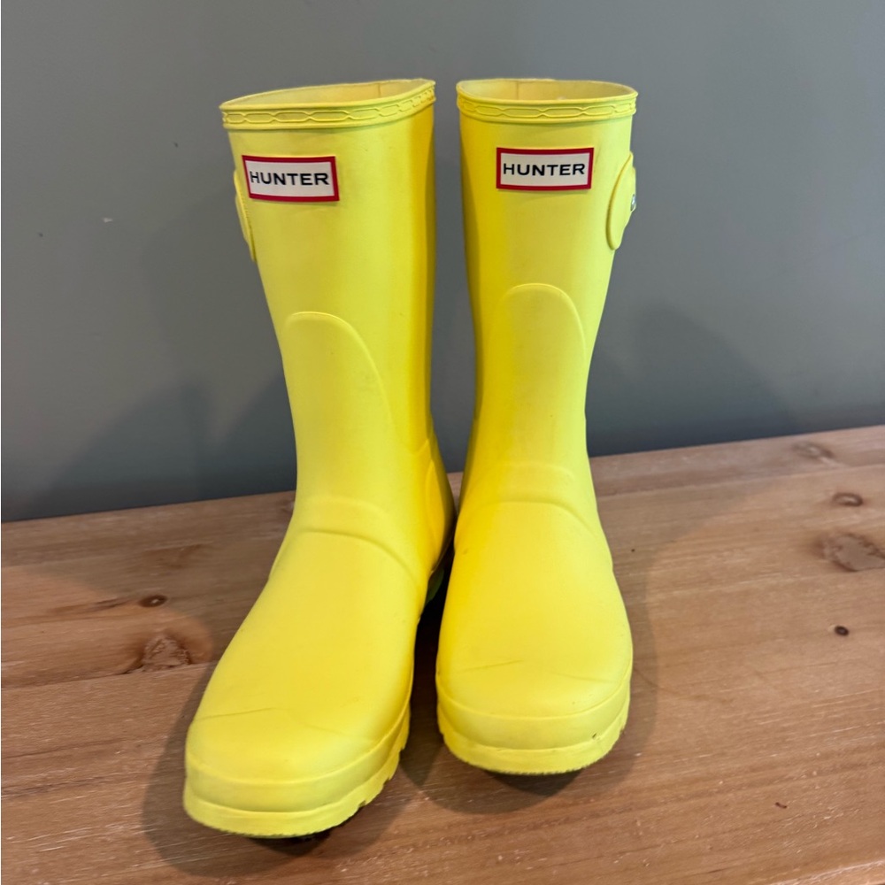Hunter Vibrant Yellow Waterproof Boots